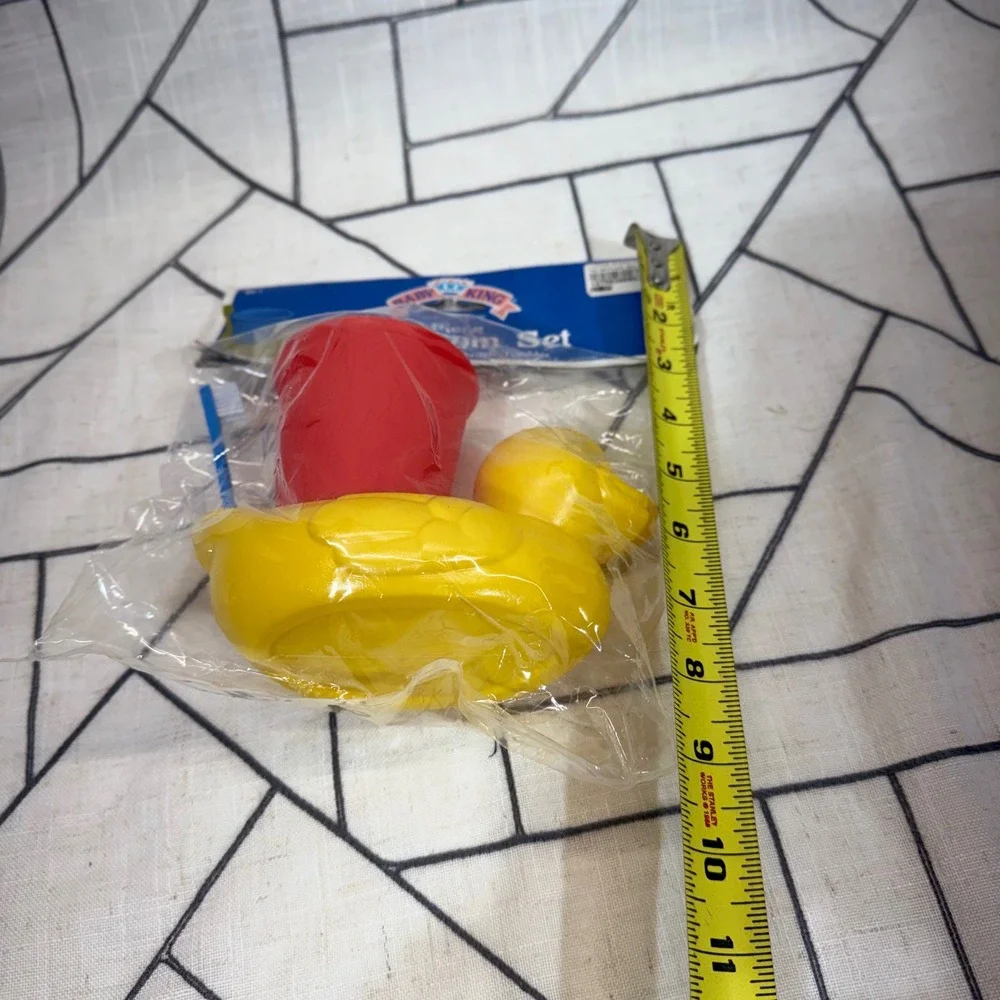 Baby King 3-Piece Bathroom‎ Set OS Yellow Duck Toothbrush Tumbler Vintage 2001